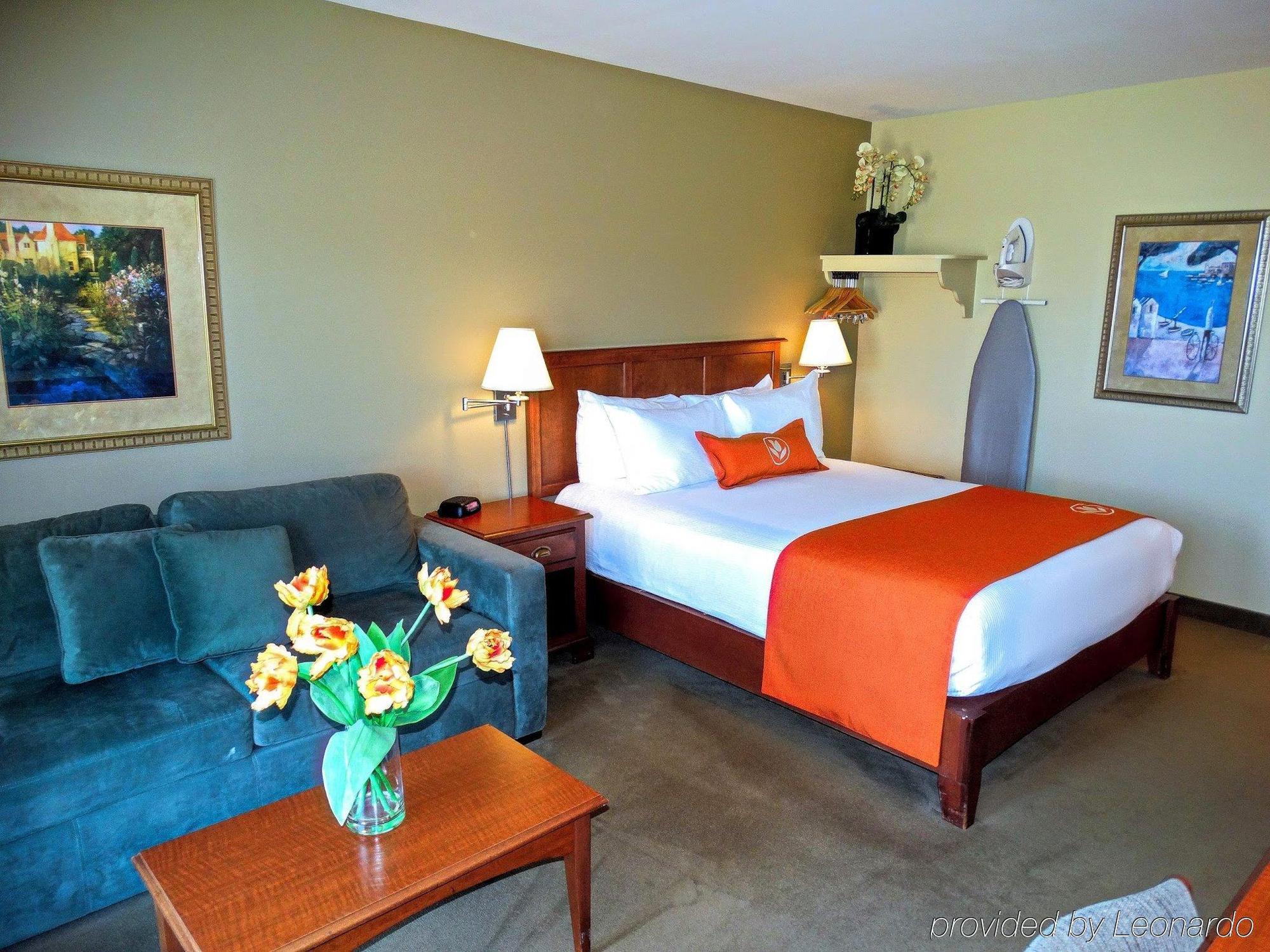 Motel Amsterdam & 3*
