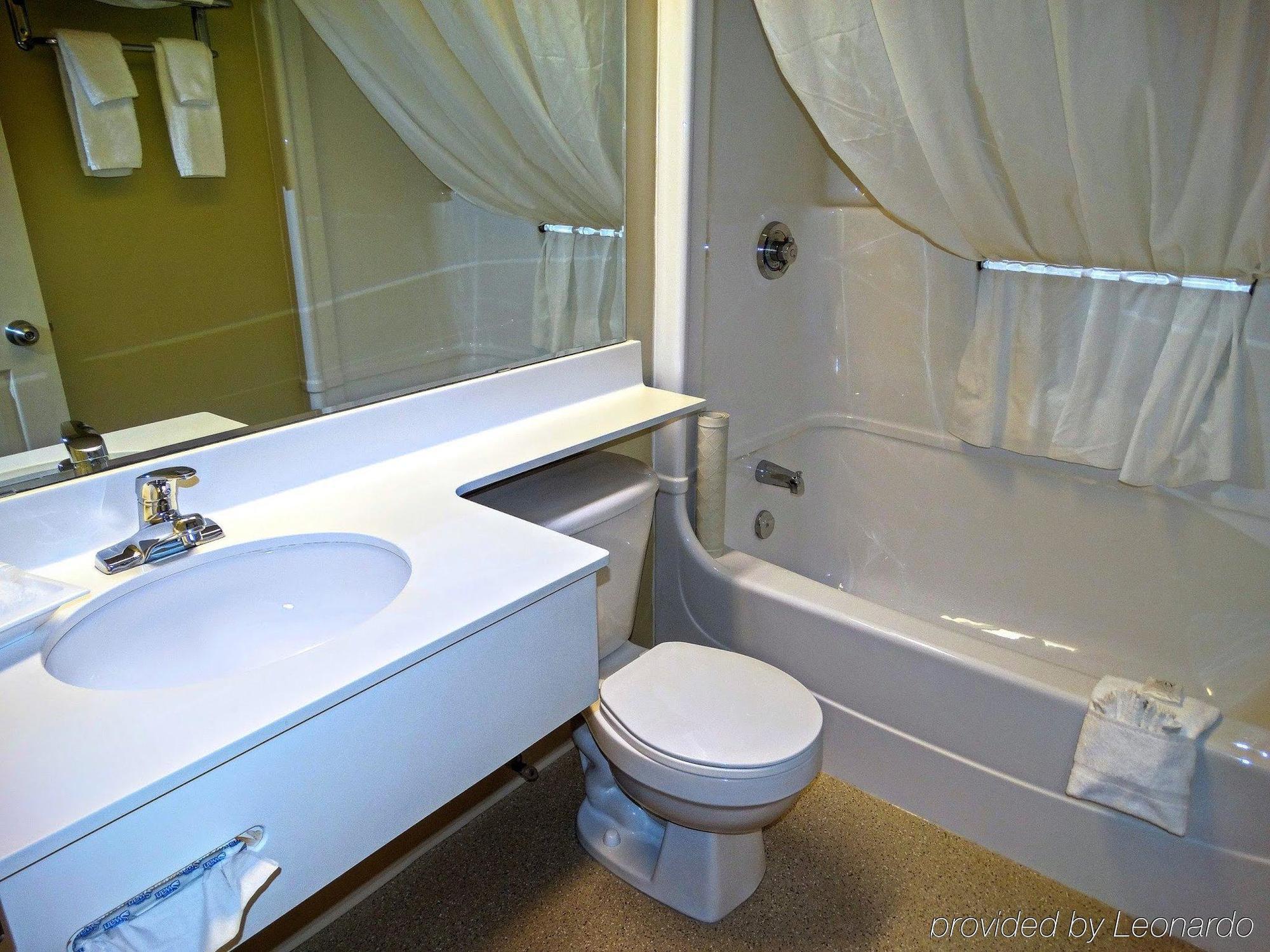 Motel Amsterdam & 3*